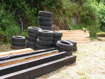 Raw materials for the pillars for the yurt platform